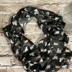 Silk like cat scarf